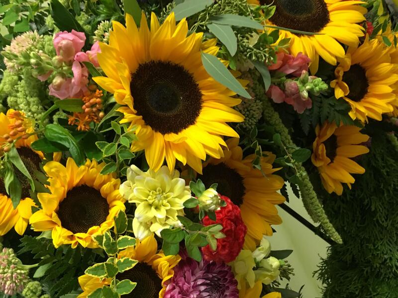 Trauerfloristik aus Illingen von Blumen Schüßler